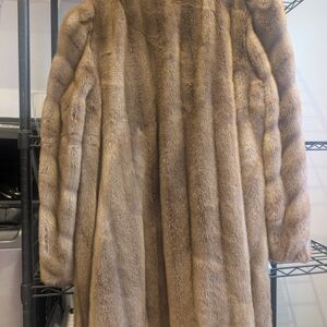 Luxurious Tan Fur Coat